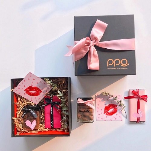 In hộp quà theo cầu, in túi quà Tết cao cấp, giá rẻ - In HVH